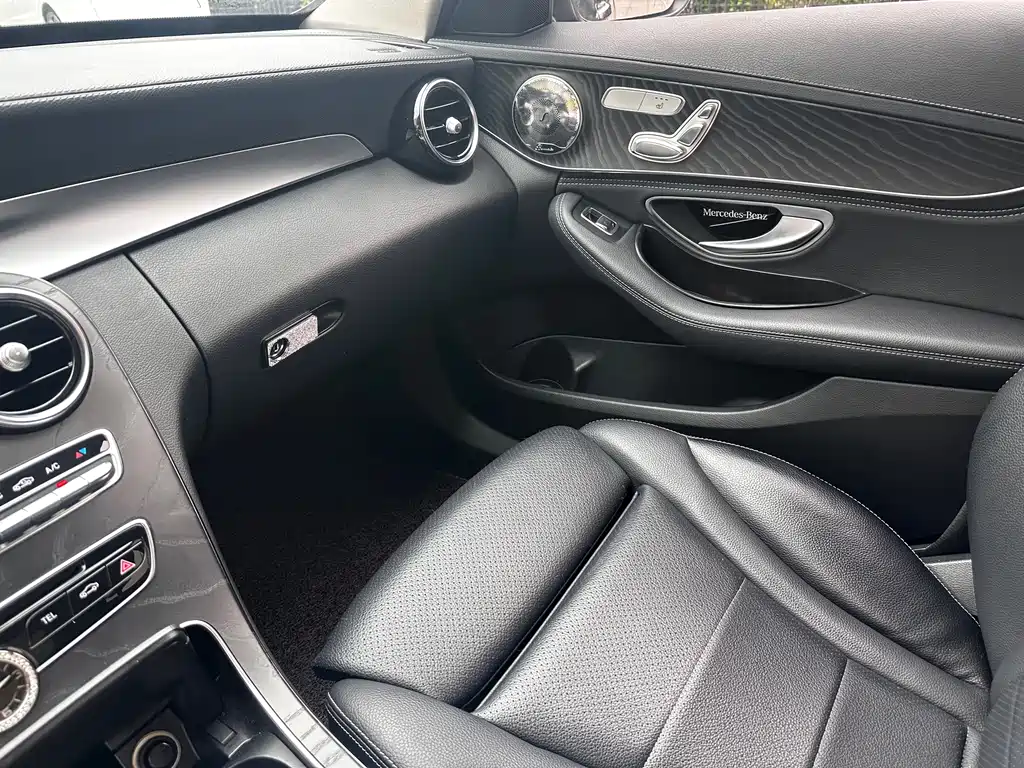 Mercedes-Benz C-Class C 2017 C 200 L Sport