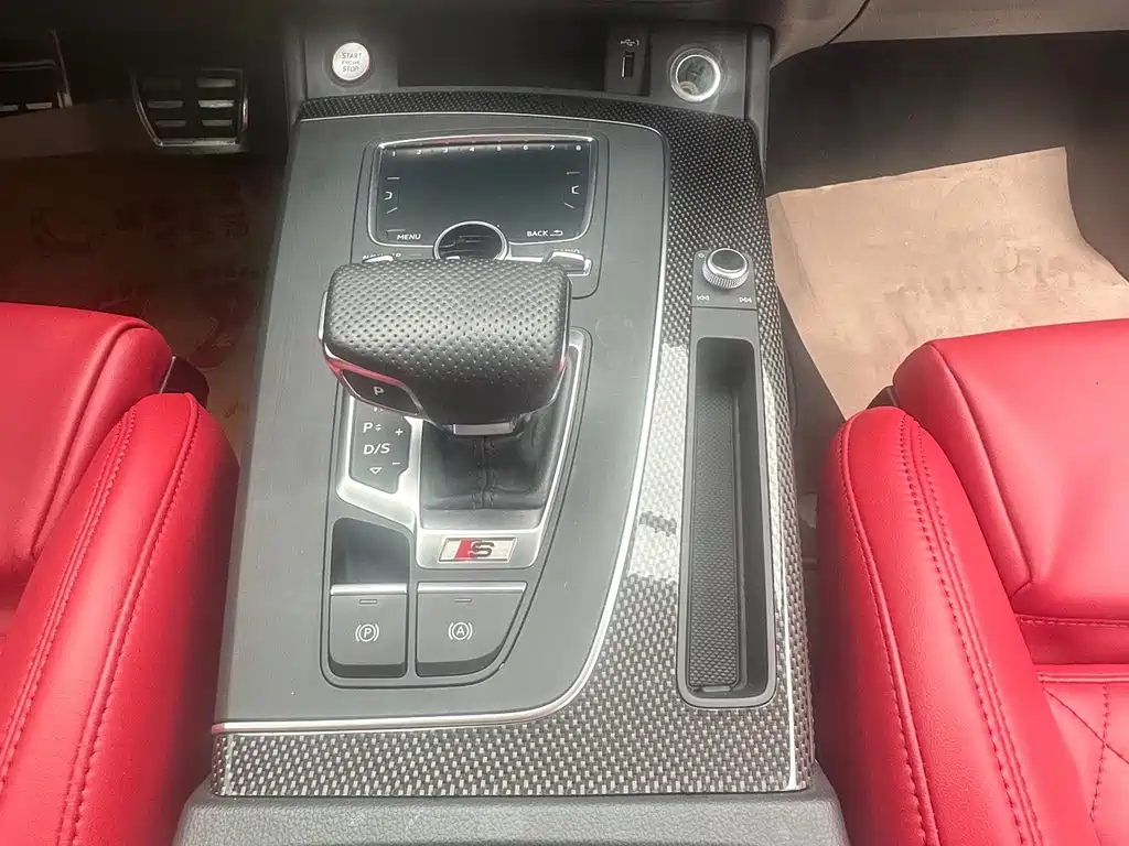 Audi Q5L — миниатюра 8