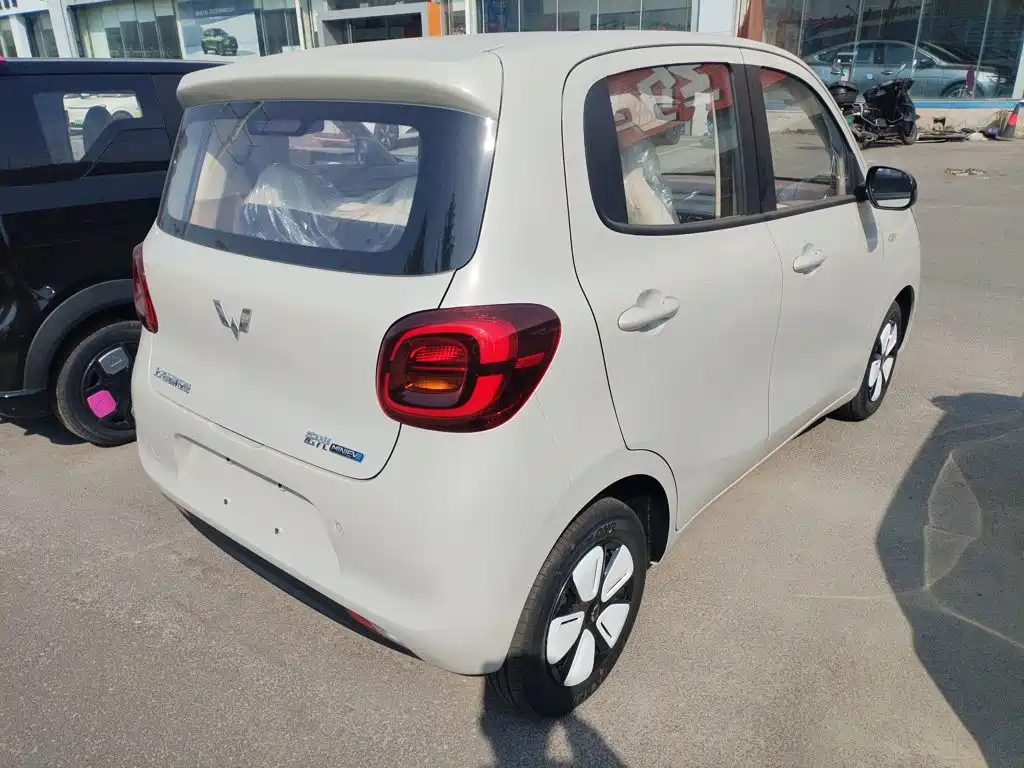 Wuling Mini EV MINIEV 2025