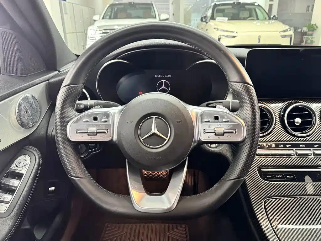 Mercedes-Benz C-Class — миниатюра 9