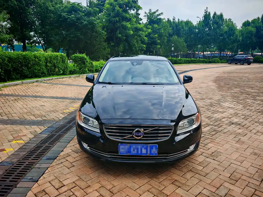 Volvo S80L — миниатюра 2