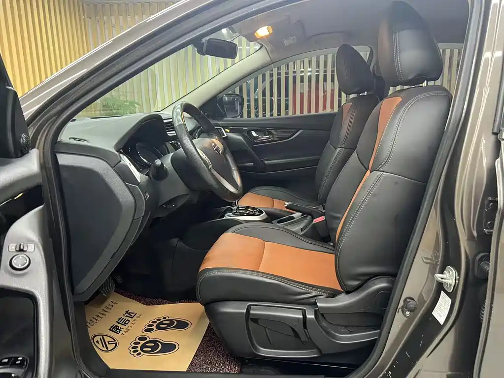Nissan Qashqai — миниатюра 7