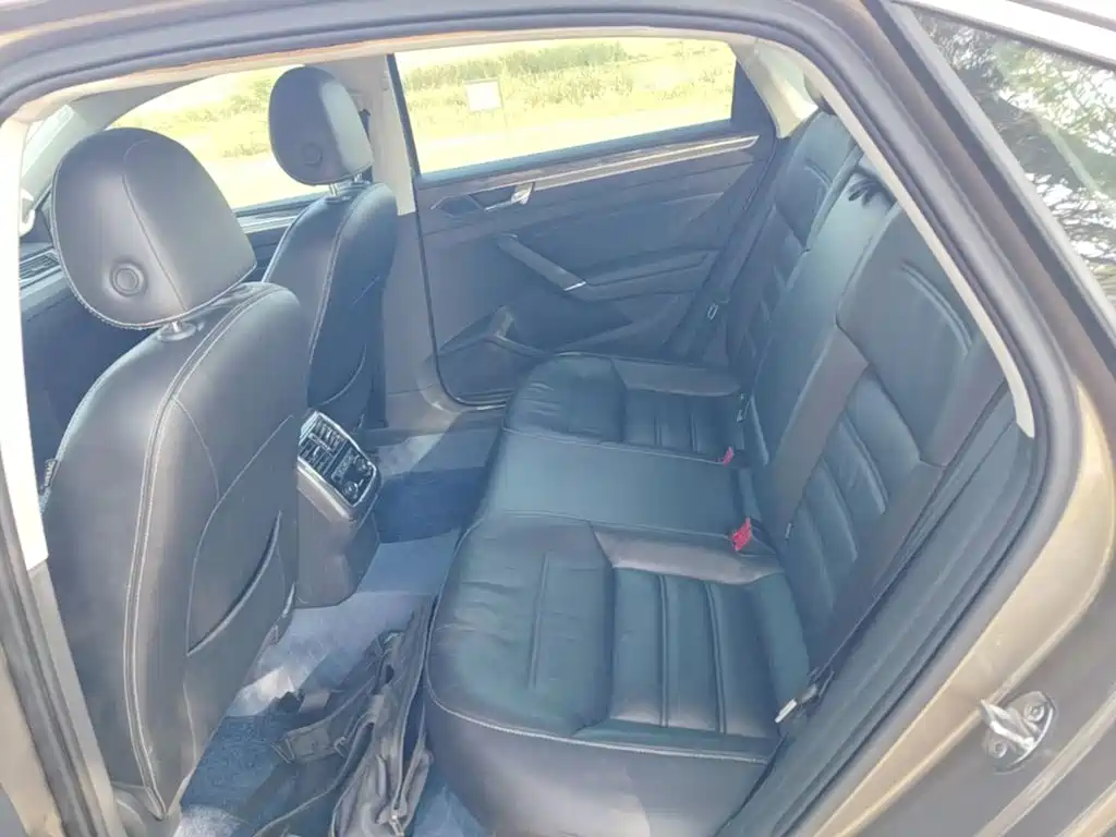 Volkswagen Passat — миниатюра 17