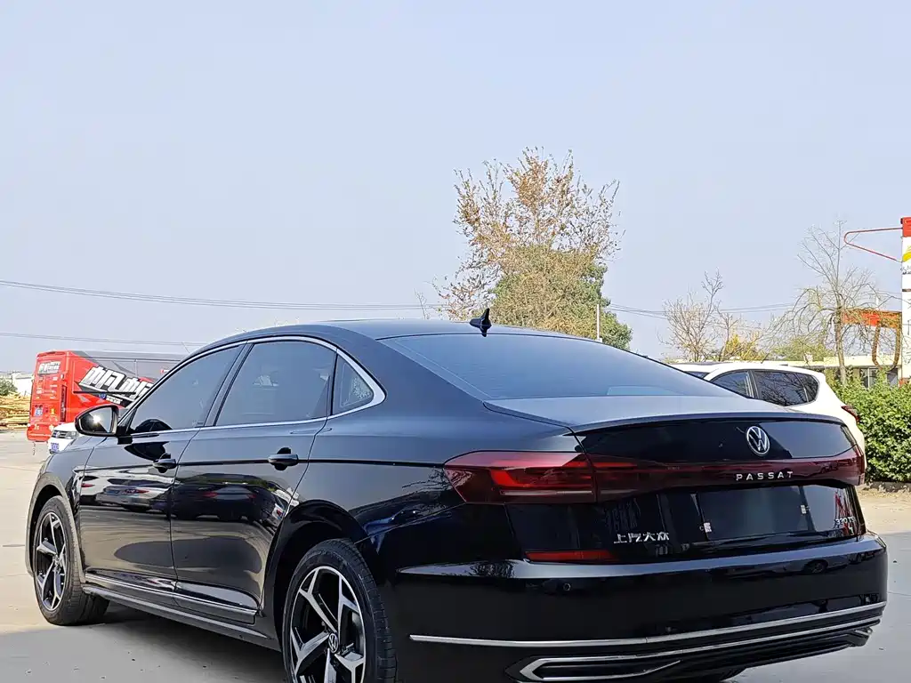 Volkswagen Passat — миниатюра 9