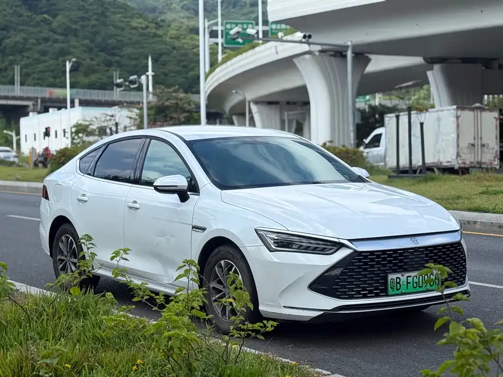 BYD Qin PLUS — миниатюра 3