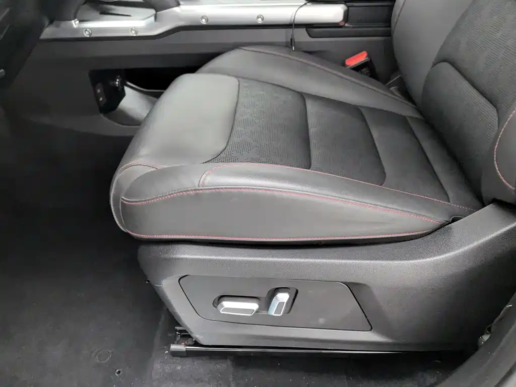 Jetour Traveller — миниатюра 20