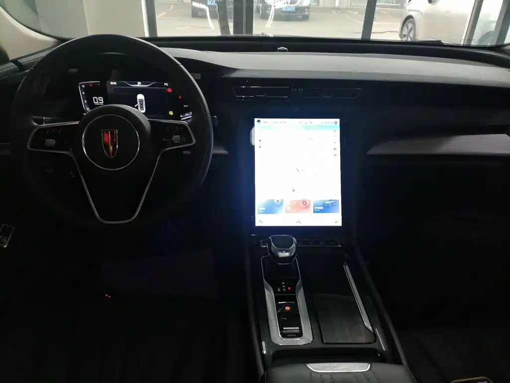 Hongqi H5 2023 2.0T AT