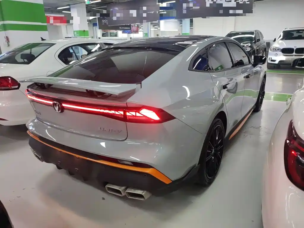 Changan UNI-V 2024 1.5T Luxury Sport