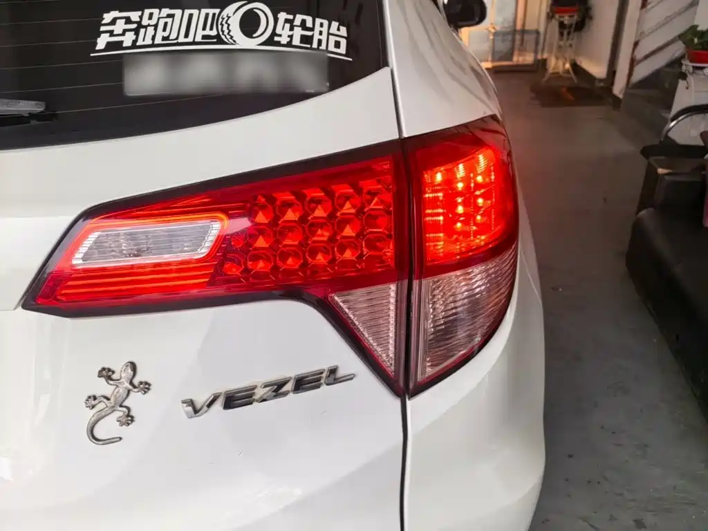 Honda Vezel — миниатюра 8