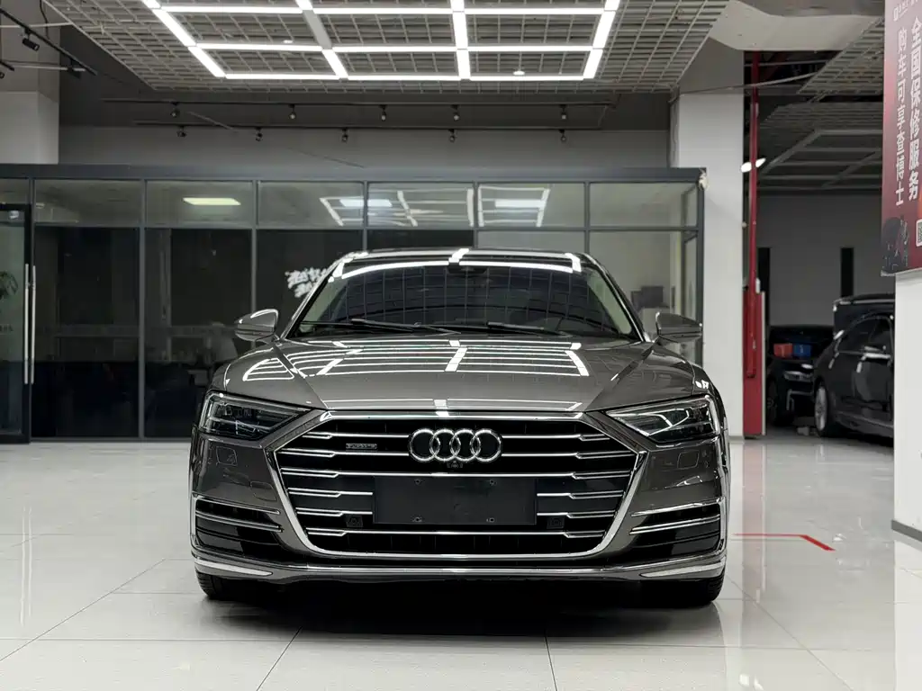 Audi A8 — миниатюра 2
