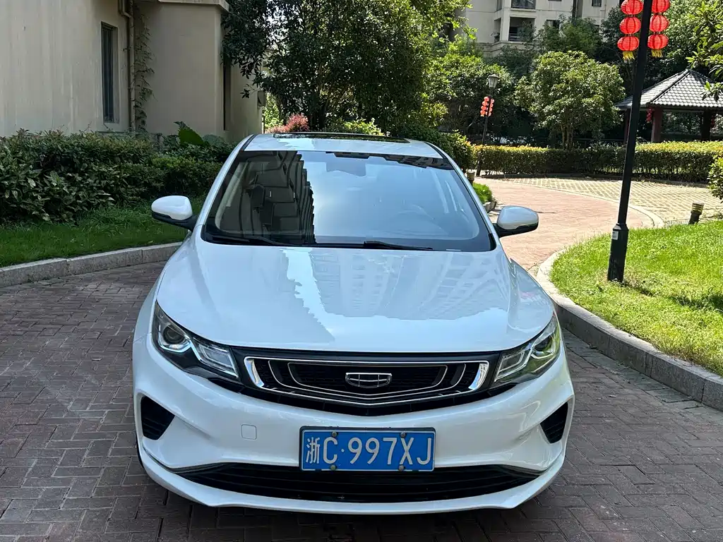 Geely Emgrand GL — миниатюра 2