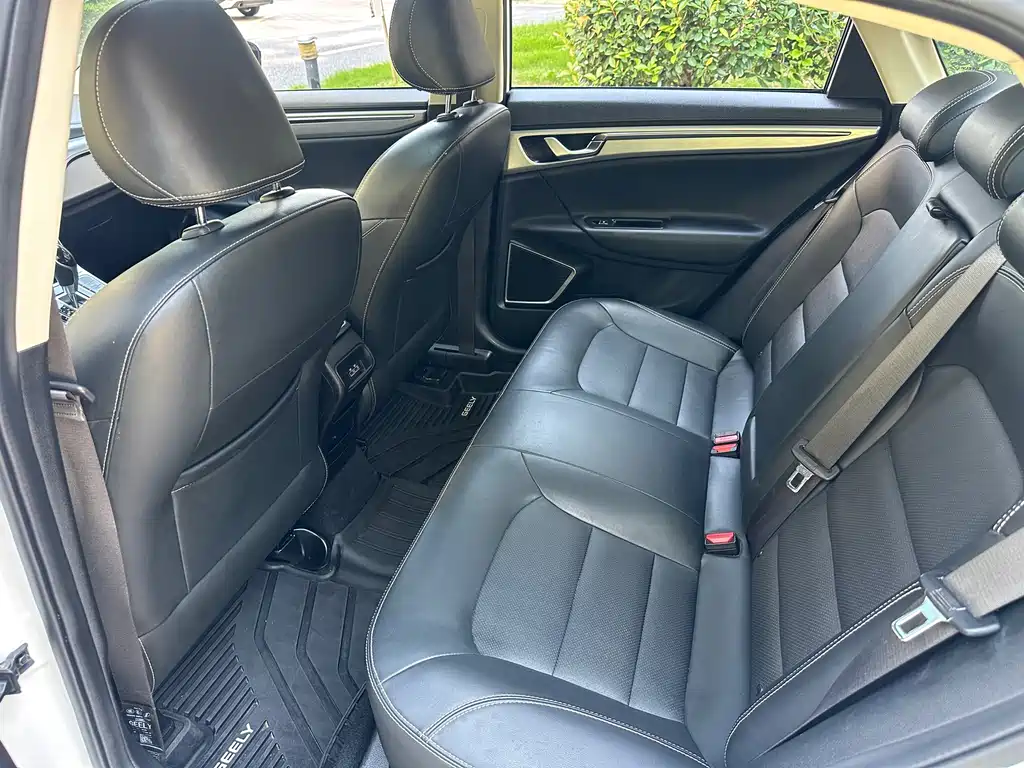 Geely Emgrand GL — миниатюра 11