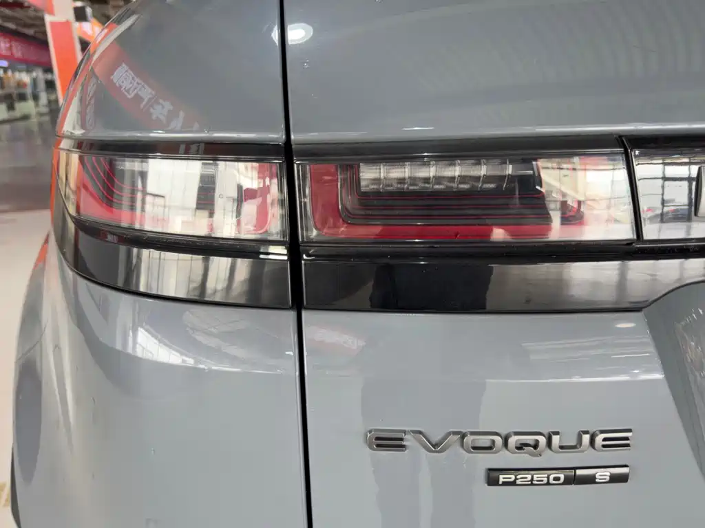 Land Rover Evoque — миниатюра 22