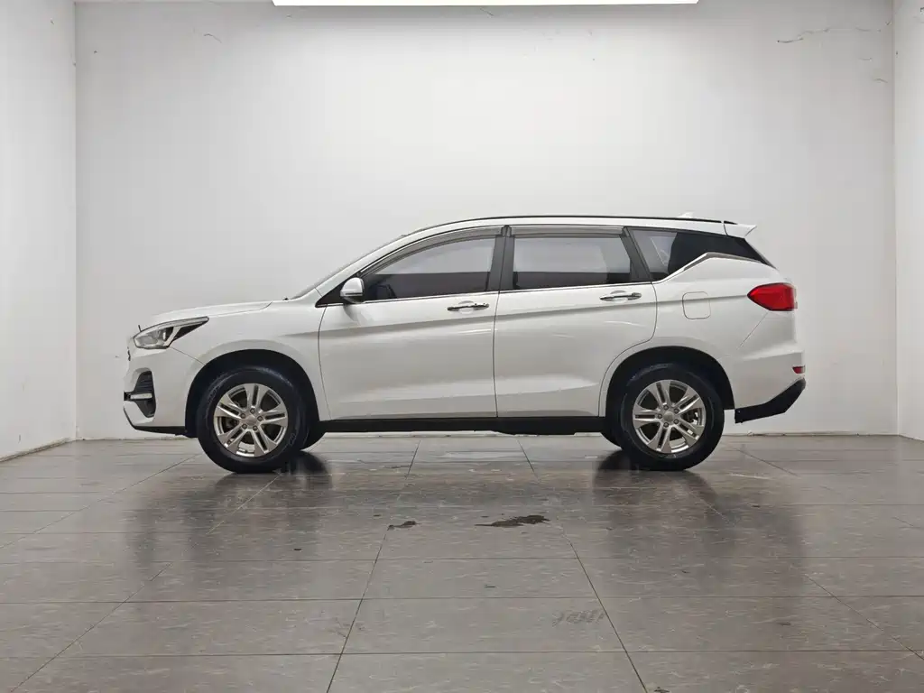 Haval M6 — миниатюра 10