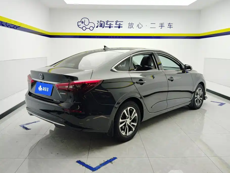 Changan Eado — миниатюра 3