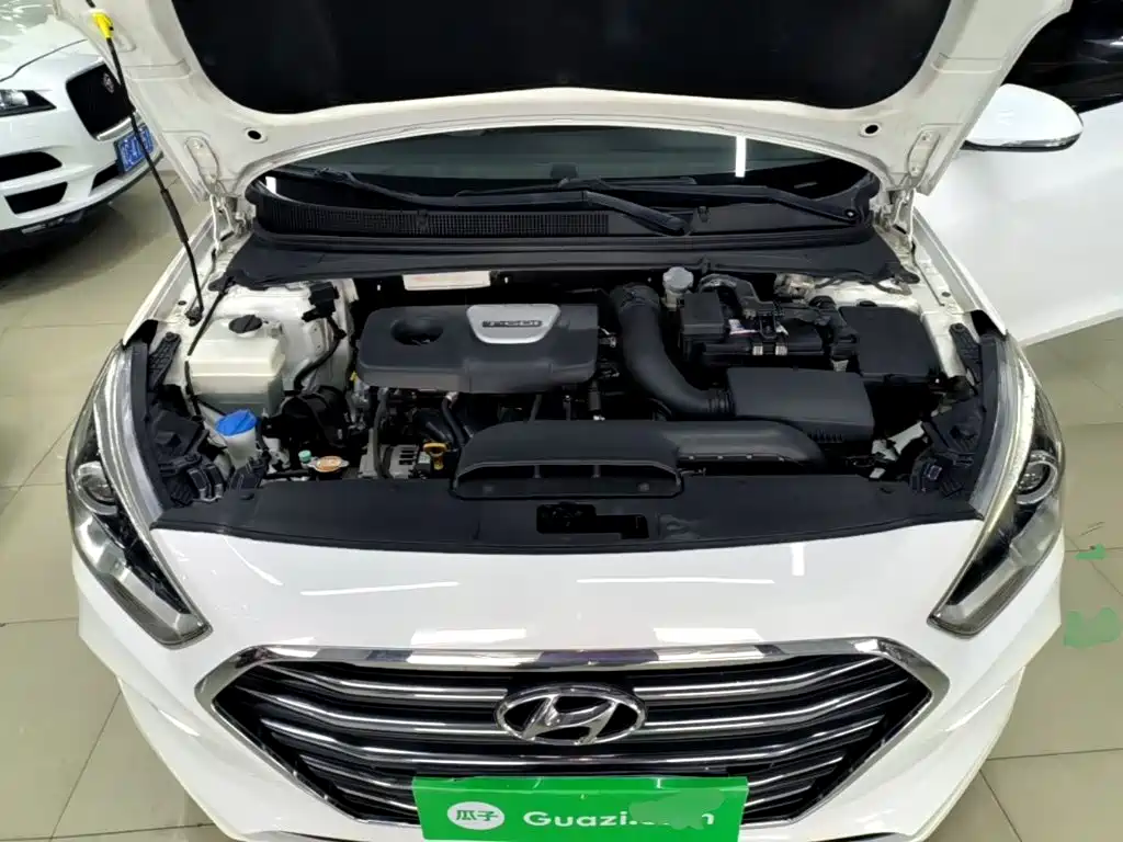 Hyundai Mistra — миниатюра 20