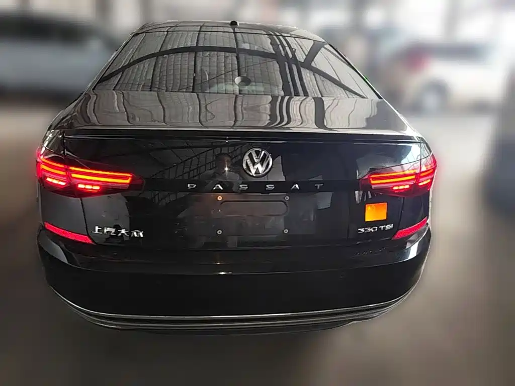 Volkswagen Passat — миниатюра 8