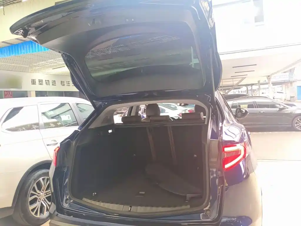 Alfa Romeo Stelvio — миниатюра 19