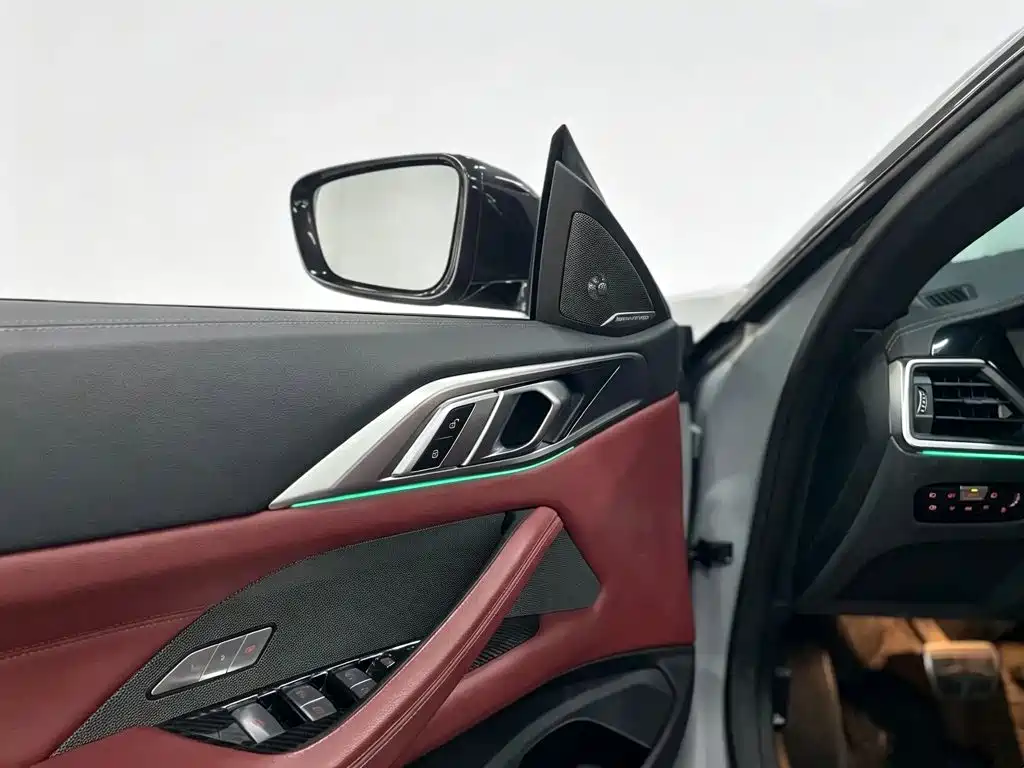 BMW 4 Series — миниатюра 4