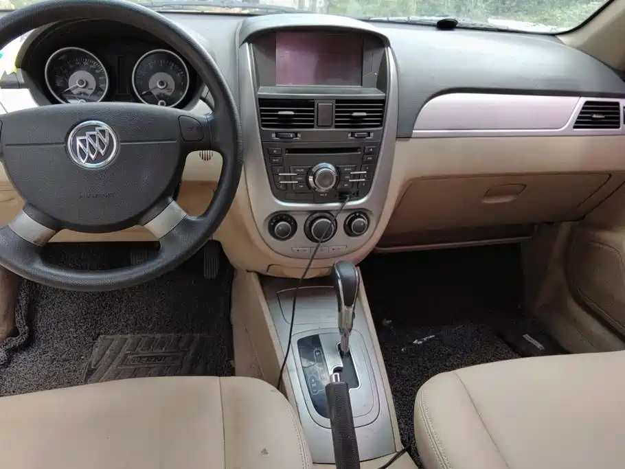 Buick Excelle — миниатюра 16