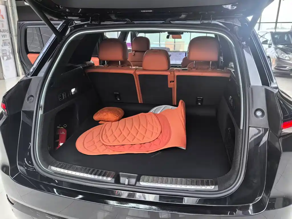 Li Auto Li L7 — миниатюра 24