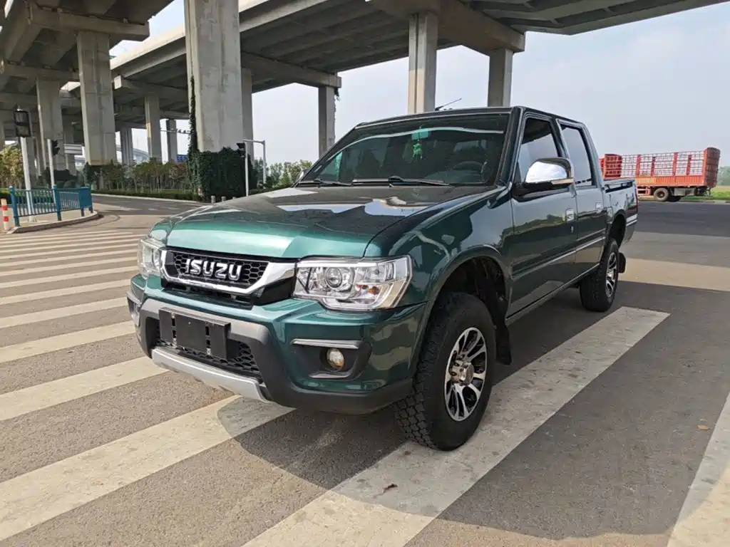 Isuzu T17 — миниатюра 2
