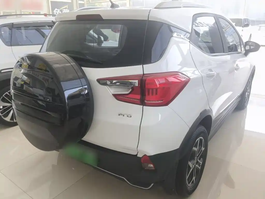 BYD Yuan Pro — миниатюра 7