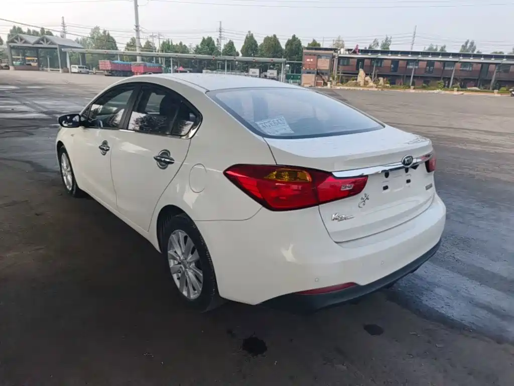 Kia K3 — миниатюра 5