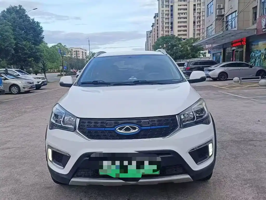 Chery New Energy Tiggo 3xe — миниатюра 2