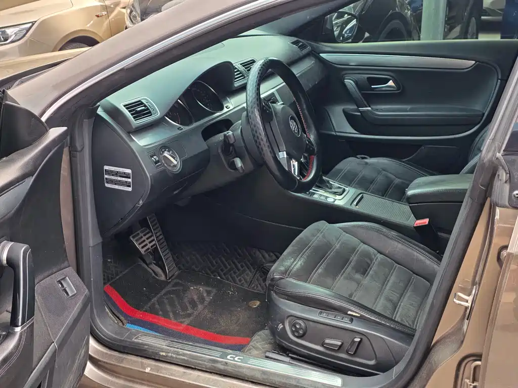 Volkswagen FAW - Passat CC CC 2013 1.8TSI Luxury