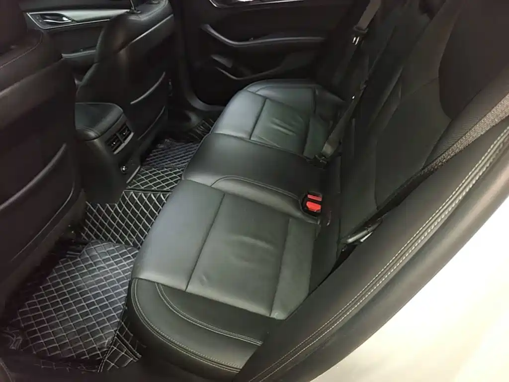 Cadillac CT5 — миниатюра 17