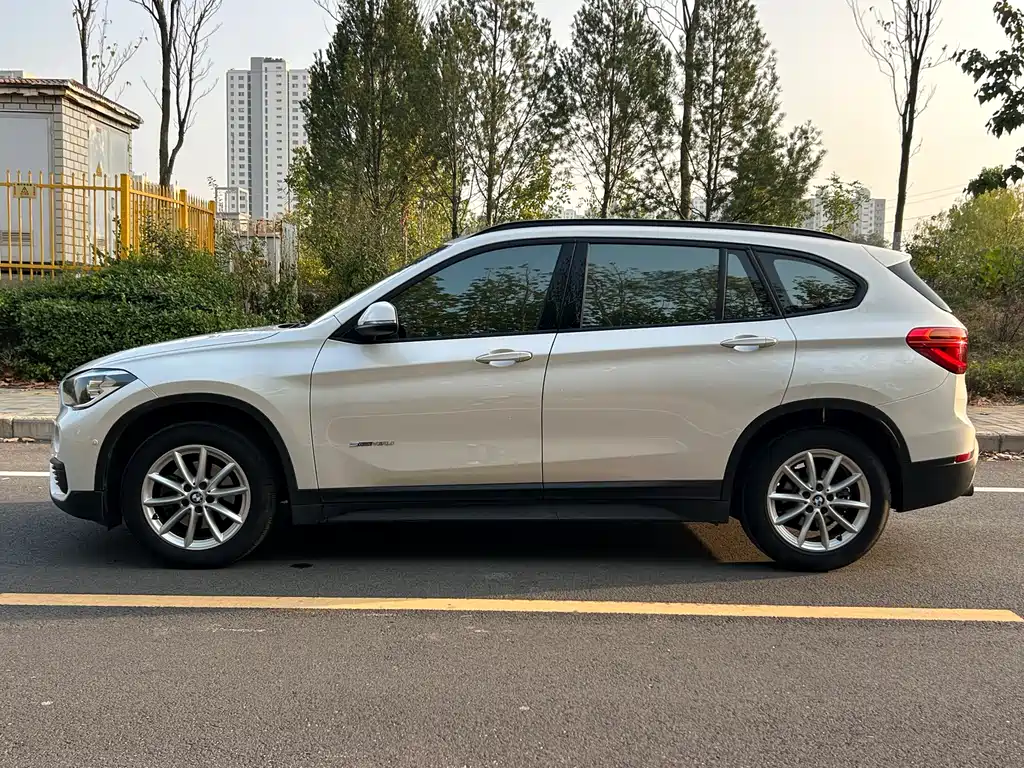 BMW X1 — миниатюра 4
