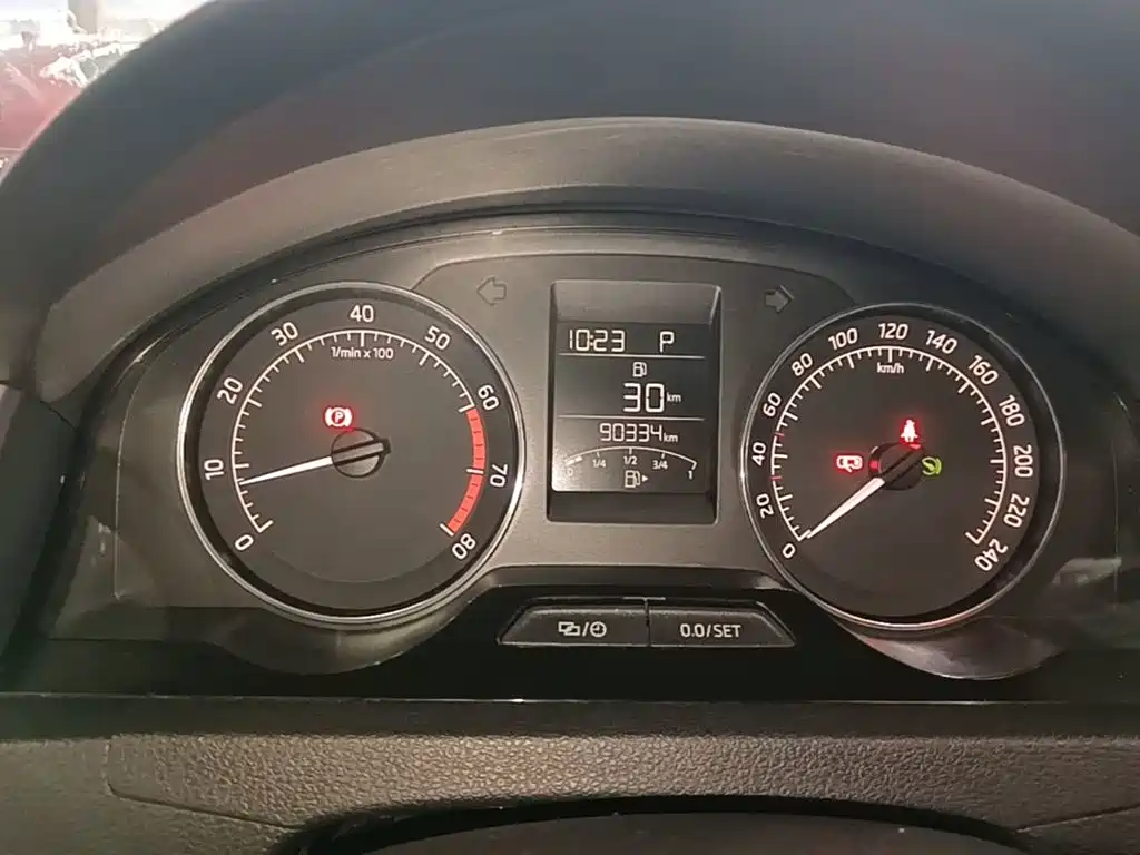 Skoda Rapid Spaceback — миниатюра 12