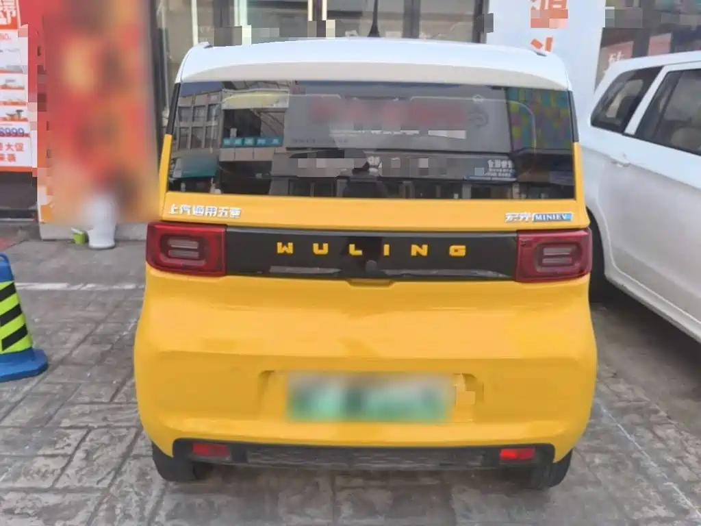 Wuling MINIEV — миниатюра 6