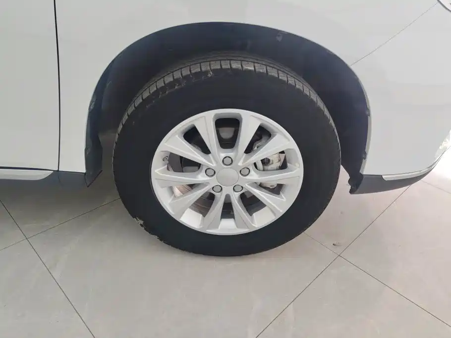 Haval M6 — миниатюра 6
