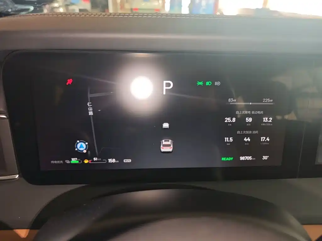 Li Auto Li ONE — миниатюра 12