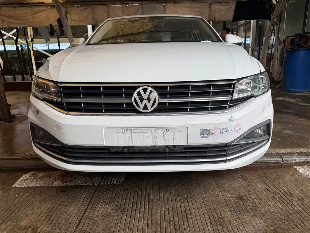 Volkswagen Bora — миниатюра 2
