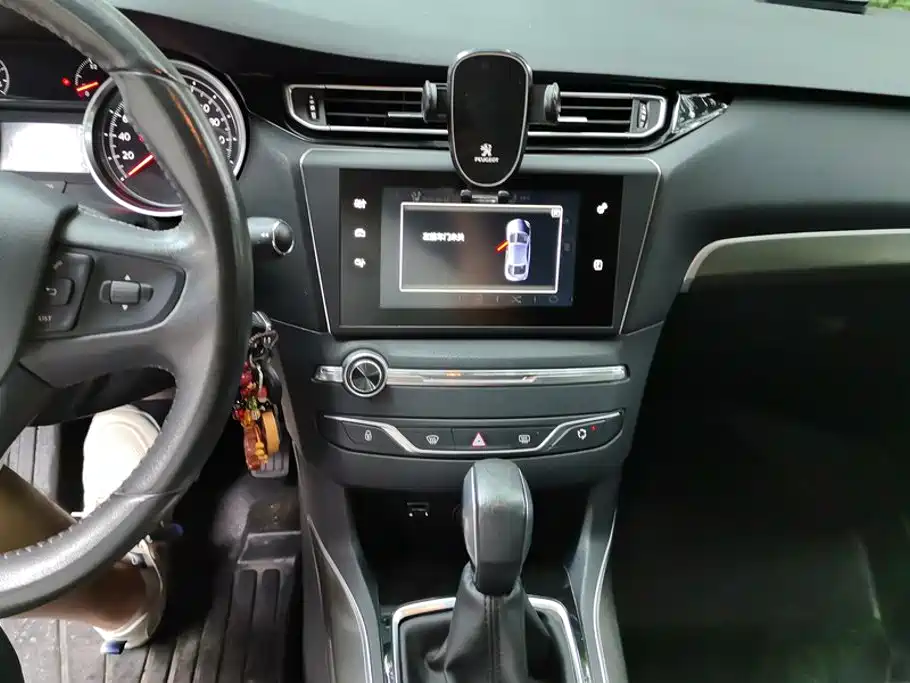 Peugeot 408 — миниатюра 13