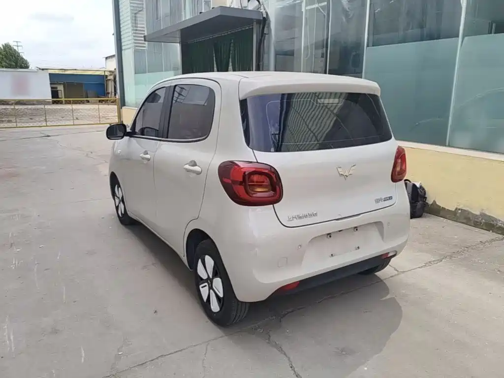 Wuling MINIEV — миниатюра 5