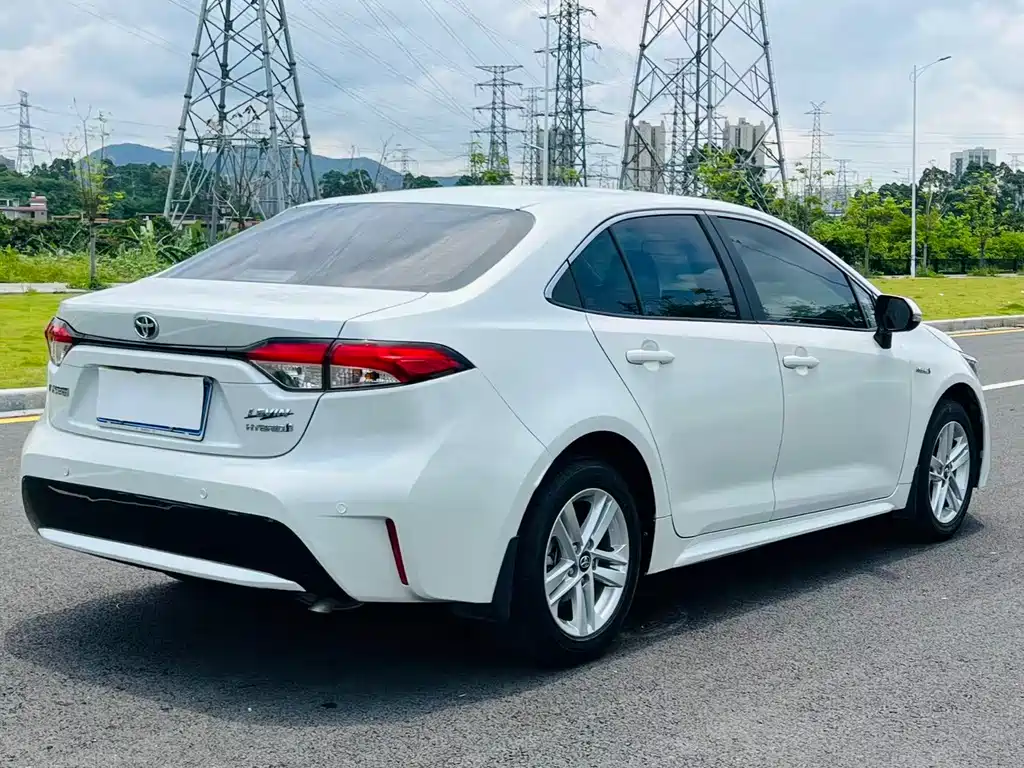 Toyota Corolla Levin 2021 1.8H E-CVT Luxury