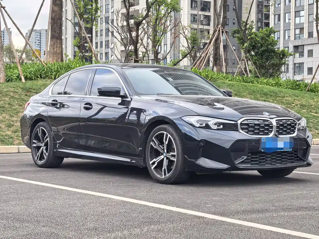 BMW 3 Series — миниатюра 3
