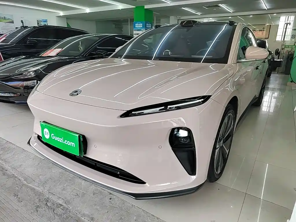 NIO ET5T