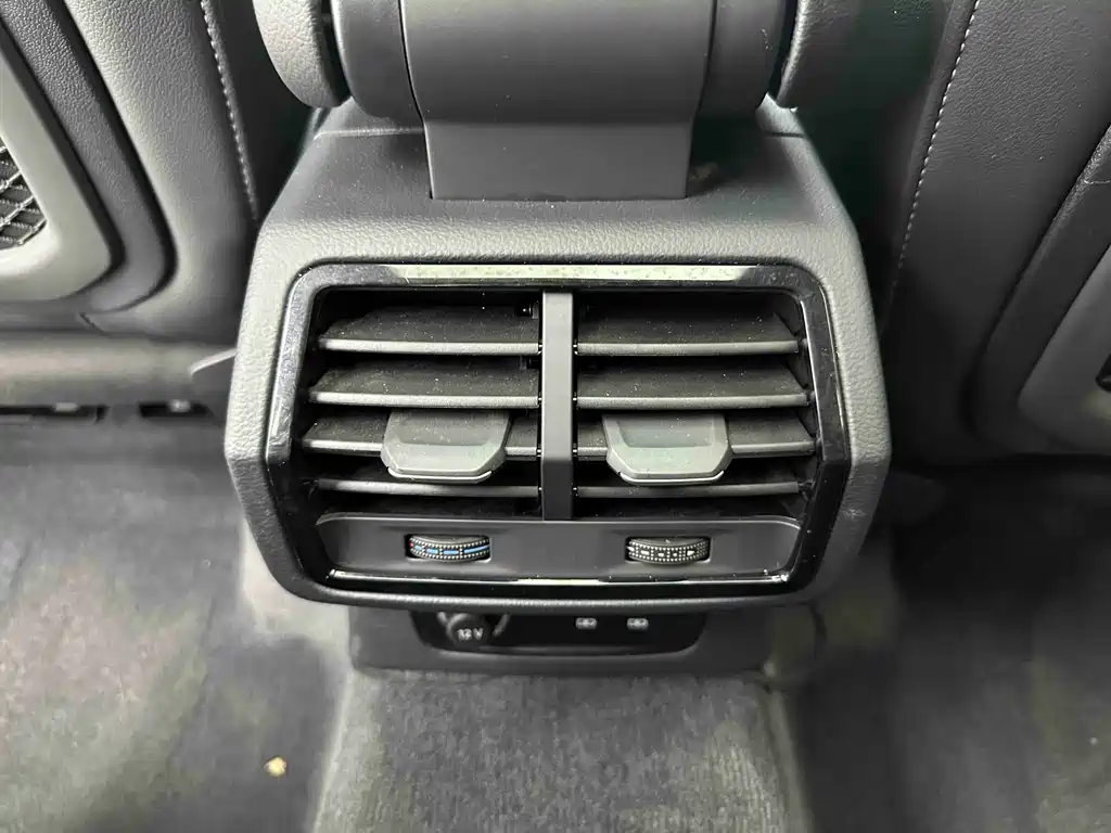 Audi Q3 — миниатюра 13