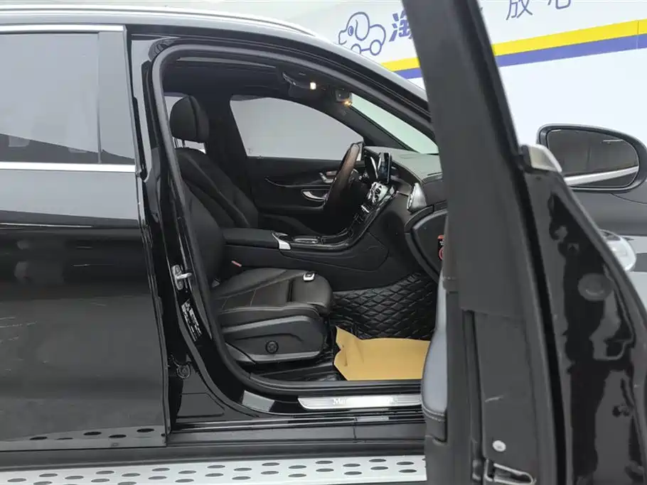 Mercedes-Benz GLC 2022 GLC 260 L 4MATIC