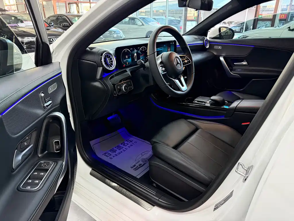 Mercedes-Benz A-Class — миниатюра 4