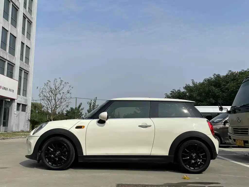 MINI Mini — миниатюра 12