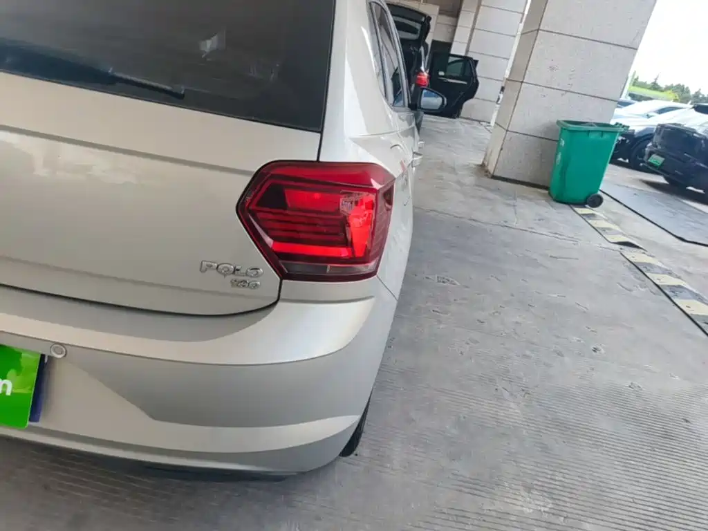 Volkswagen Polo — миниатюра 8