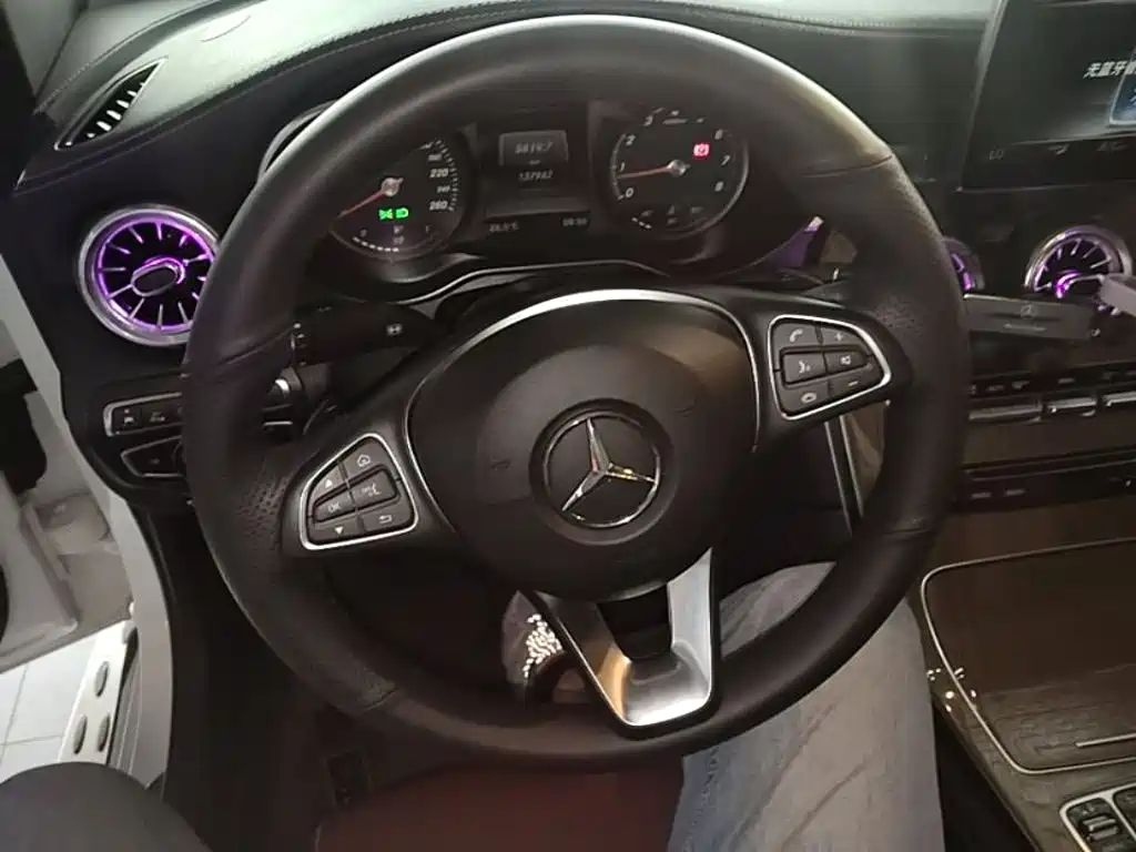 Mercedes-Benz GLC Coupe — миниатюра 11