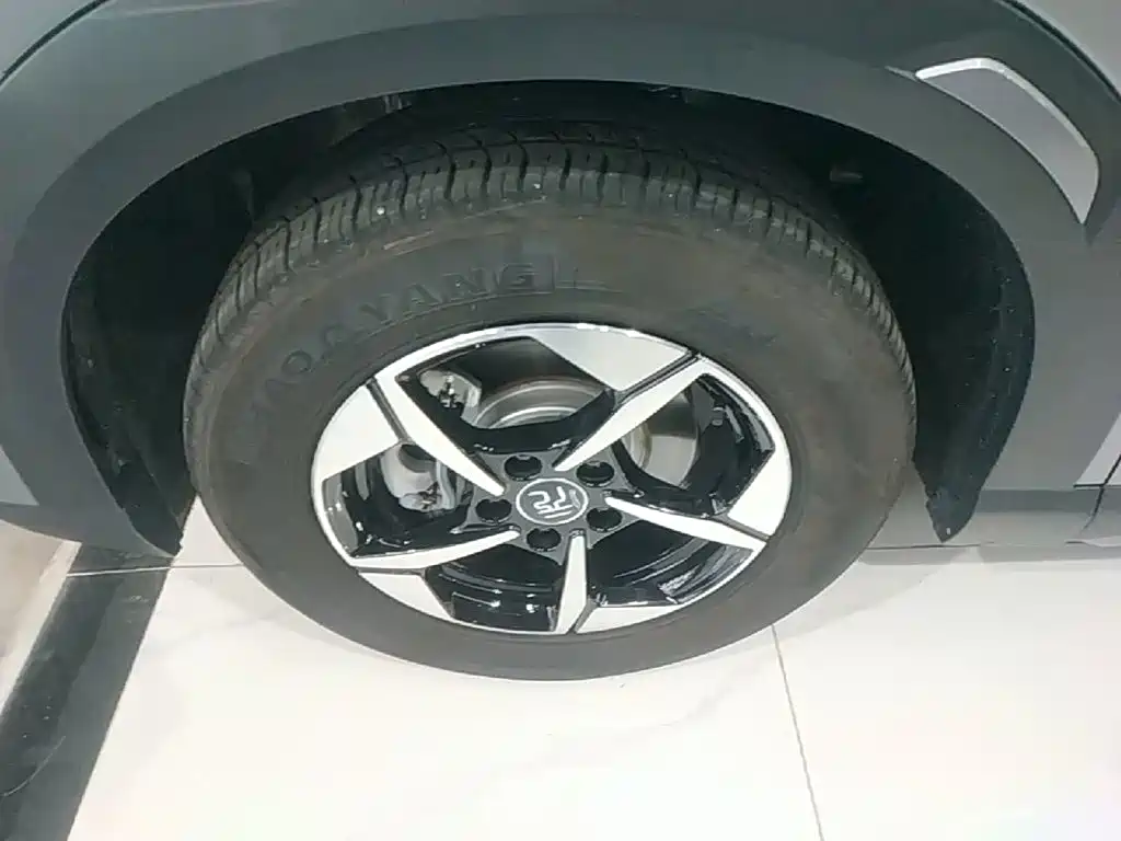 BYD Yuan UP — миниатюра 23