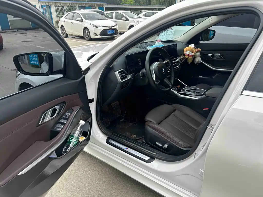 BMW 3 Series 3 2023 320Li M Sport